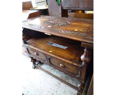 A nicely carved oak monk's bench with box seat & tray top