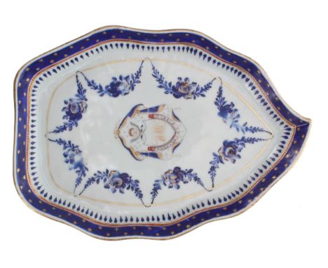 Chinese export armorial leaf-shaped porcelain stand, with seraphim crest and initials 'WMC' for the Scottish family of Carrut