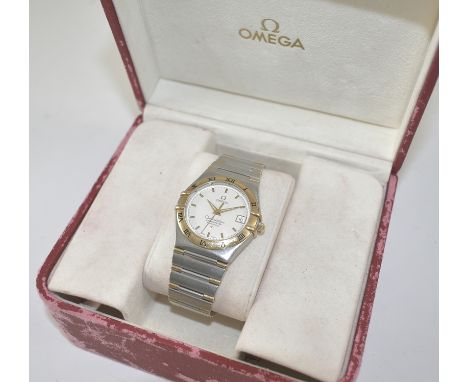 Feiner Omega Constellation Chronometer. Stahl-Gold-Gehäuse, weißes Ziffernblatt, Ref. 3681201, Omega Ca. 1120 Automatic. Stah
