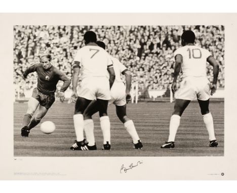 * Football. A limited edition photographic print, signed by Bobby Charlton, Cup Kings Series, European Cup Final, Manchester 