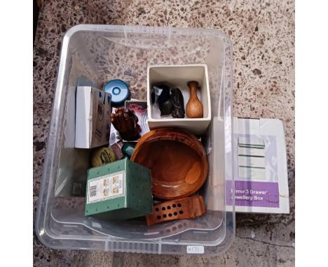 CARTON WITH VARIOUS TREEN ITEMS, MIRROR 3 DRAWER JEWEL BOX, DIGITAL CAMERA &amp; OTHER BRIC-A-BRAC