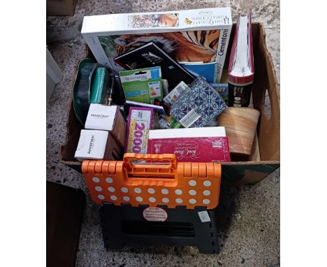 CARTON WITH MISC BRIC-A-BRAC INCL; JIGSAW PUZZLES, PHOTO ALBUM, ELECTRICAL BULBS, FOLDING STEP &amp; OTHER BRIC-A-BRAC