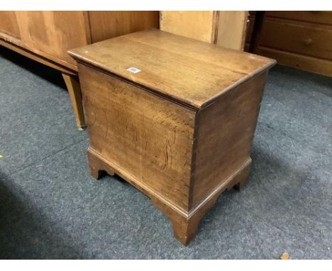 VINTAGE OAK &amp; PINE COMMODE, NO BOWL