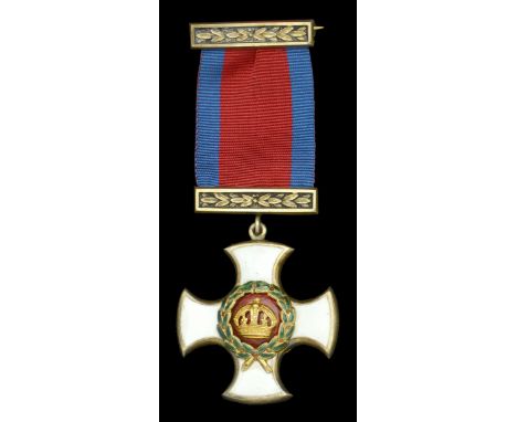 Distinguished Service Order, G.V.R., silver-gilt and enamel, with integral top riband bar, in Garrard, London, case of issue,