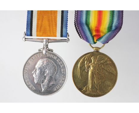 A World War I pair to 19008 Pte V. P. Grice R. Ir. Fus (Royal Irish Fusiliers), comprising BWM and VM (2)