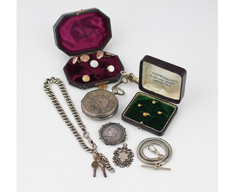 A Victorian silver key wind pocket watch, engine turned dial with foliate detailing, Roman numerals and subsidiary seconds, f