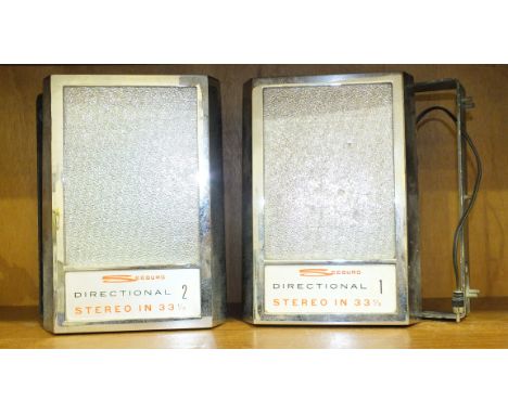 A pair of vintage Seeburg Directional 1 and 2 stereo in 33? jukebox side speakers, (untested).