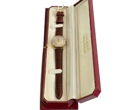 Zenith gents 9 carat gold wristwatch.