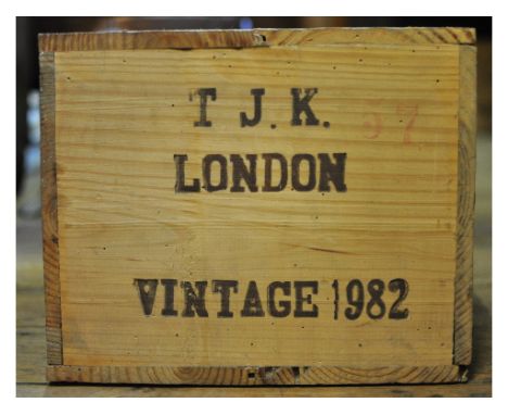 Twelve bottles of Royal Oporto Vintage Port, 1982, in own wooden case