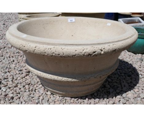 Large circular stone planter&nbsp; 
