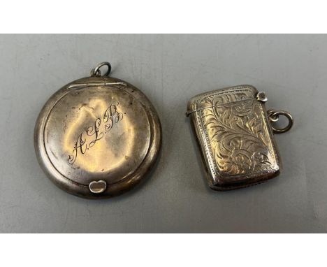 Hallmarked silver vesta case together with a hallmarked silver patch box 