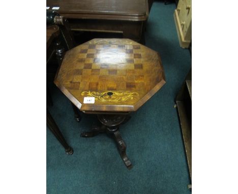 AN EDWARDIAN OAK KINGWOOD AND SATINWOOD INLAID WORK TABLE of octagonal outline the shaped moulded hinged lid containing compa