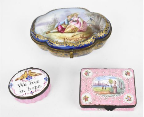 A French Sevres style porcelain trinket box, lobbed shaped with a hand painted courting scene to the lid, with gilt embellish