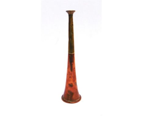 A COOOPER AND BRASS HUNTING HORN 22cms long