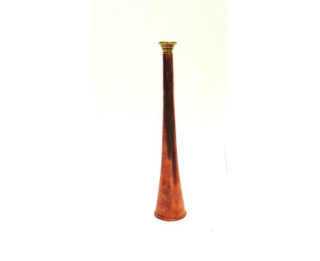 A COPPER HUNTING HORN 24cms long