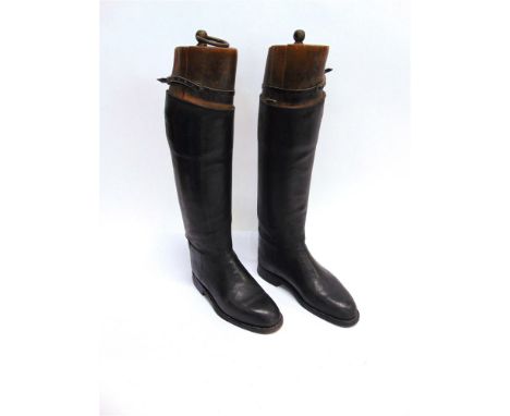 A PAIR OF GENT'S BLACK LEATHER HUNTING BOOTS complete with trees