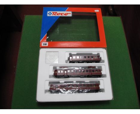 Roco #43065 DB. BR ET85 2-Car Electric Railcar Unit with Additional Central Coach, HO scale. Boxed. 