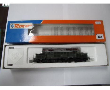 A Boxed Roco "HO" Gauge #43483 Outline German Type BR194 Co-Co Electric Locomotive, DB green livery, R/No. 194151-7, pantogra