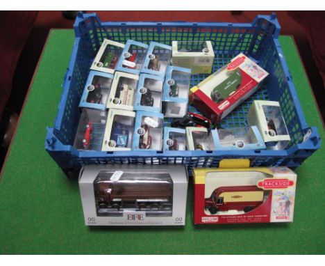 Twenty Two Assorted Diecast Model Vehicles in the 1:76th "00 railway" Scale by Oxford, EFE and days gone, mostly boxed. 