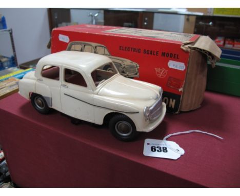 A Victory Industries 1/18 Scale Hillman Mix Saloon, in cream. Missing windows, both bumpers, battery cover. Discoloured. Boxe