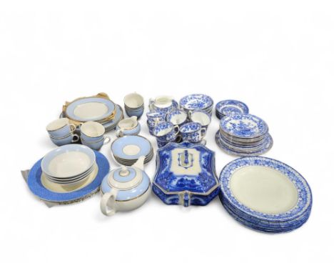 A Doulton part tea and dinner service, and blue and white table and dinner wares 