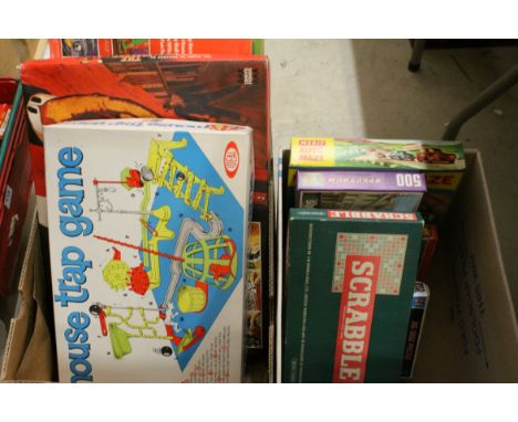 Group of vintage boxed games and jigsaw puzzles to include Ideal Mouse Trap, Denys Fisher The Fastest Gun, Denys Fisher Haunt