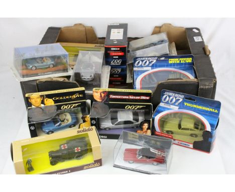 Approx 18 boxed diecast models, to include Solido military vehicles, Corgi James Bond etc