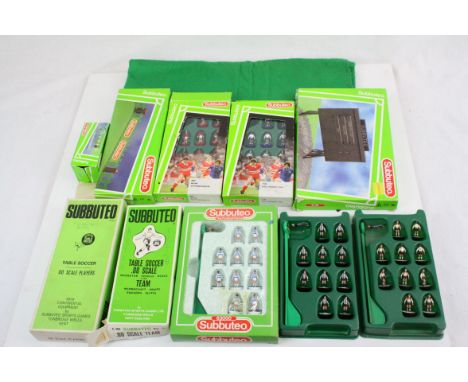 Subbuteo - Collection of HW &amp; LW to include 5 x LW teams (QPR, England 1993, AC Milan, Newcastle in tray &amp; Germany in