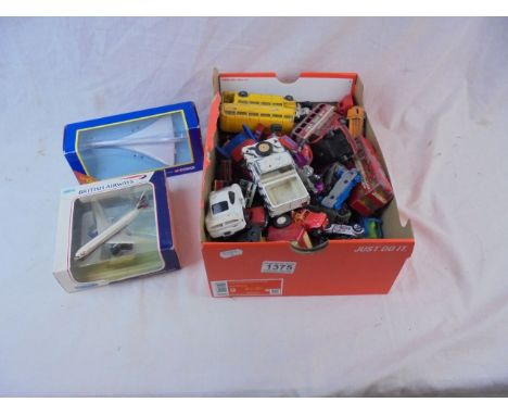 Quantity of play worn vintage diecast models to include Matchbox Lesney etc plus a boxed Corgi 59902 Concorde and Wely BA Boe