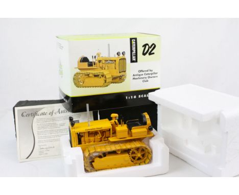 Boxed 1:16 Toy Farmer CAT Caterpillar D2 Track Type Tractor model, Official Replica for 2003 National Toy Truck'n Constructio