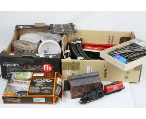 Quantity of OO gauge model railway to include Jouef locomotive, rolling stock, track, ballasted underlay, 8 pin DCC decoder, 