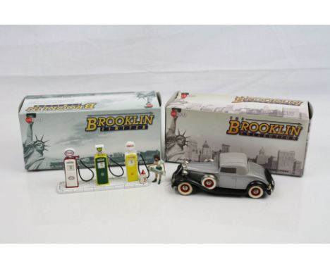 Boxed 1/43 Brooklin Models BLM11 1932 Packard Light 8 in sliver/black (incorrect box) plus a AvonCast 1/43 Beckmeter set of p