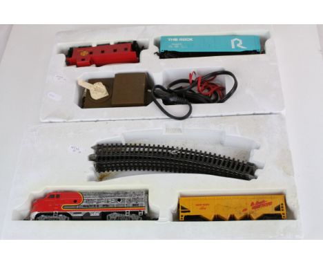 Bachmann OO gauge model railway to include 2 x Santa Fe locomotives, 2 x items of rolling stock, track and controller, all wi