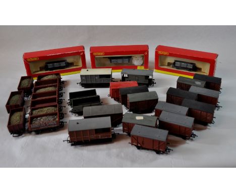 A quantity of Hornby and Bachmann goods wagons including Arnold Sands wagons including three boxed Hornby examples