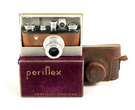 Black Periflex I, Early Model with Pig Skin Covering. (condition 5F). Fitted with Lumar 50mm f3.5 lens (condition 5F). In mak