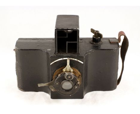 Rare Seaside Photographers Camera, As Used by Sunbeam Photos, Margate. Sunbeam Photos were one of the biggest companies takin