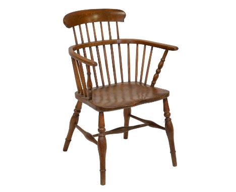 19th Century elm and beech comb back Windsor chair, bar back above turned spindles, turned legs and rails, width 60cm, height