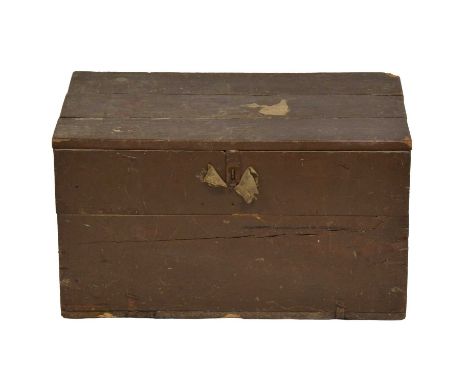 Old wooden trunk, 69x40cm, height 39cm.