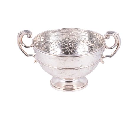 A silver twin-handled rose bowl, Horace Woodward &amp; Co Ltd, London 1903, plain polished design with reeded border, circula