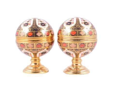 Royal Crown Derby Imari Millennium Globe thermometer and barometer, limited edition 168/1000, 12cm.Qty: 2Condition report:The