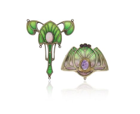 A Jugendstil plique-ΰ-jour enamel silver pendant by Ernst Gideon Bek, set with an opal, with green plique-ΰ-jour enamel decor