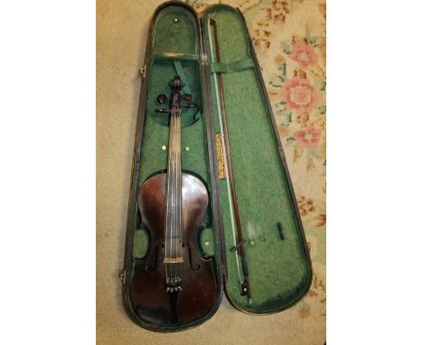 A CASED VINTAGE COPY OF ANTONIUS STRADIVARIUS VIOLIN PLUS BOW