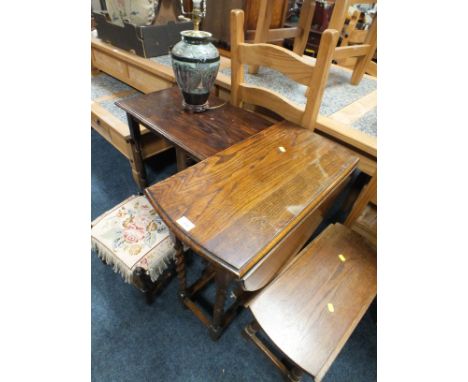 THREE ASSORTED OAK TABLES TOGETHER WITH A STOOL AND A TABLE LAMP  (5)