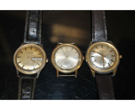 THREE VINTAGE TIMEX WRISTWATCHES