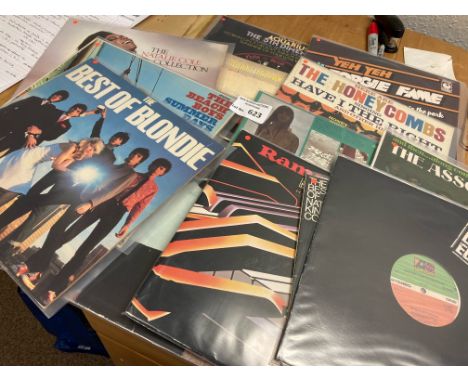 Records : Nice selection of albums inc Blondie, 5th Dimension, Michael Jackson, AC/DC etc - fine condition (14)