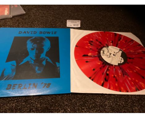 Records : DAVID BOWIE - Berlin '78 rare - unofficial album - coloured vinyl - fine cond