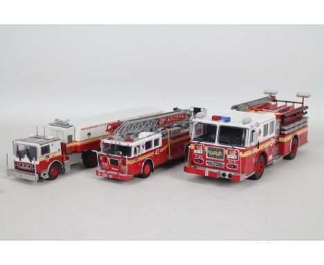 Anmer - Altaya - Winross - 3 x unboxed FDNY vehicles in 1:64 and 1:43 scales, a Winross Decontamination Unit which looks to h