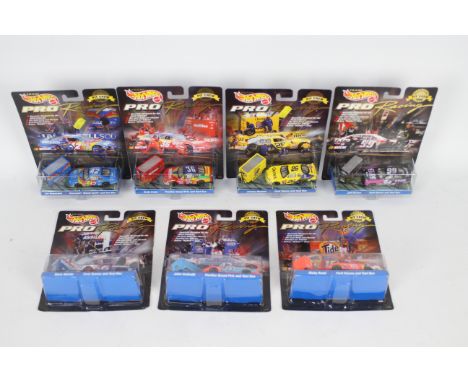 Hot Wheels - 7 x unopened 1998 Collectors Edition Pit Crew sets with car and tool box including Johnny Benson's Cheerios Ford
