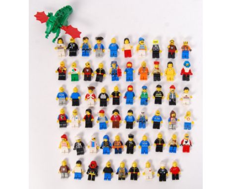 A good collection of approx 50x assorted Lego minifigures. Largely vintage late 1970's / early 1980's figures including Legol