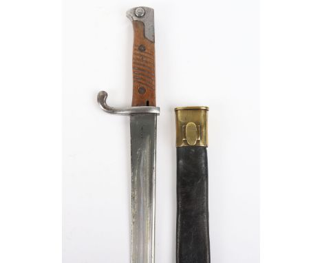 Imperial German Mauser 1898 Bayonet, with two piece wooden grips, steel pommel and long cross guard. Housed in its black leat